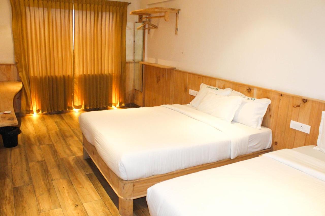 Hotel Al Woodlands Residency à Ooty Extérieur photo