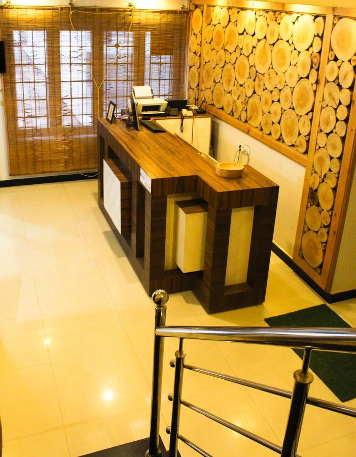 Hotel Al Woodlands Residency à Ooty Extérieur photo