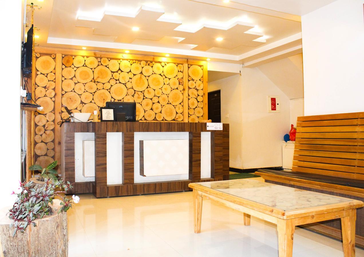 Hotel Al Woodlands Residency à Ooty Extérieur photo